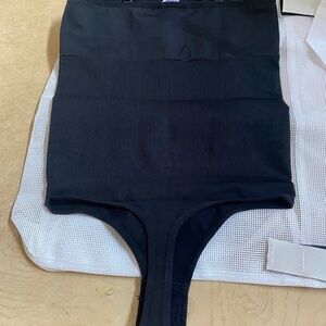 Nebility Shapewear -bodysuit  sz M